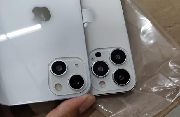 仲巴苹果手机维修分享iPhone 13‌机模长什么样 